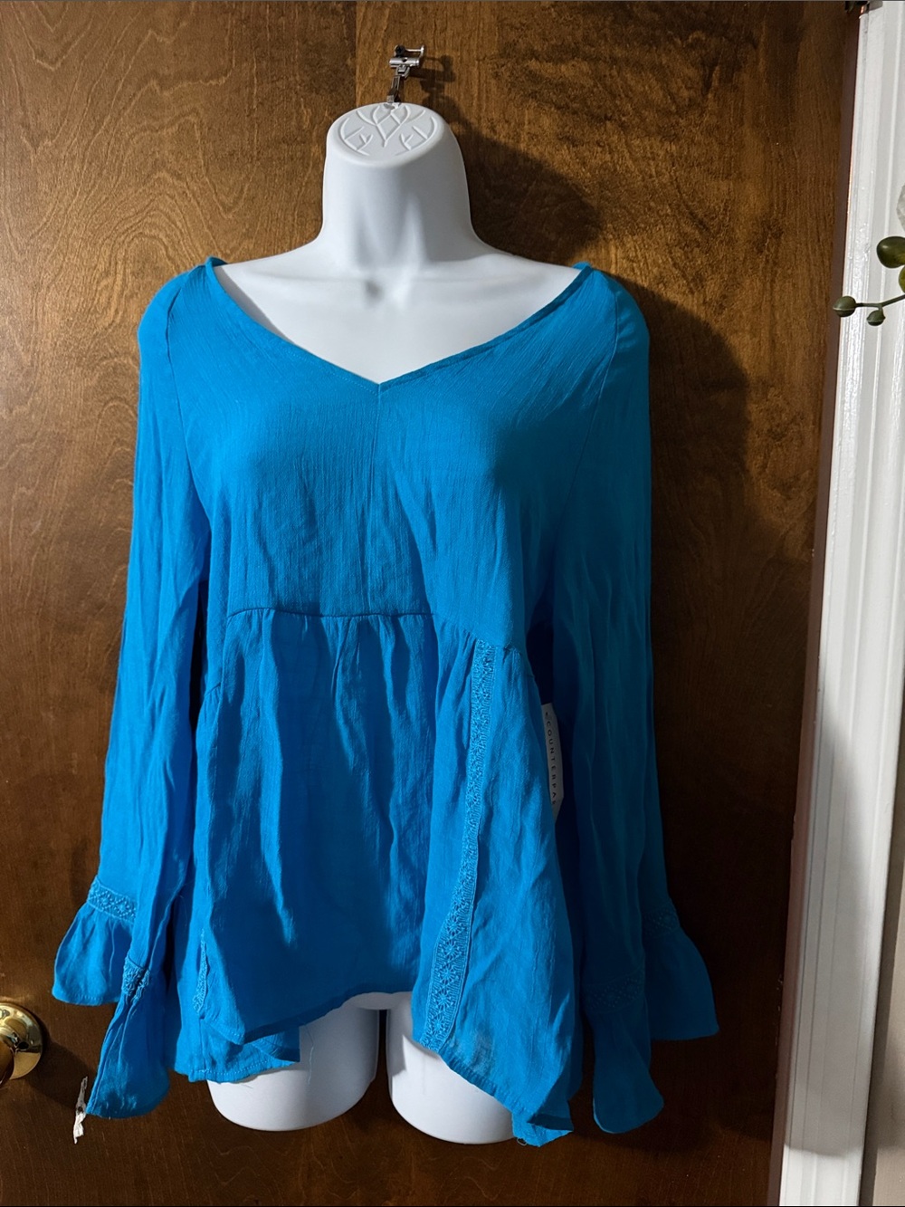 Counterparts Vibrant Teal V-Neck Peasant Tunic